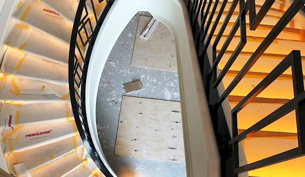 Traphek woning te Vinkeveen
